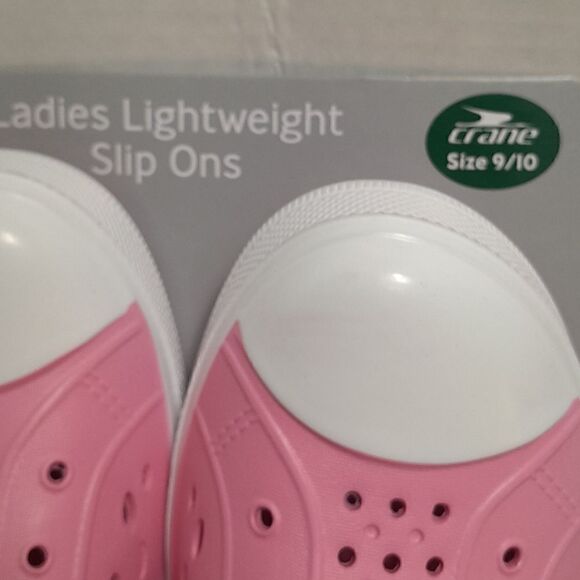 Barbie Core Crane Ladies Lightweight SlipOns...Size 9-10...New in Package. - Picture 2 of 7